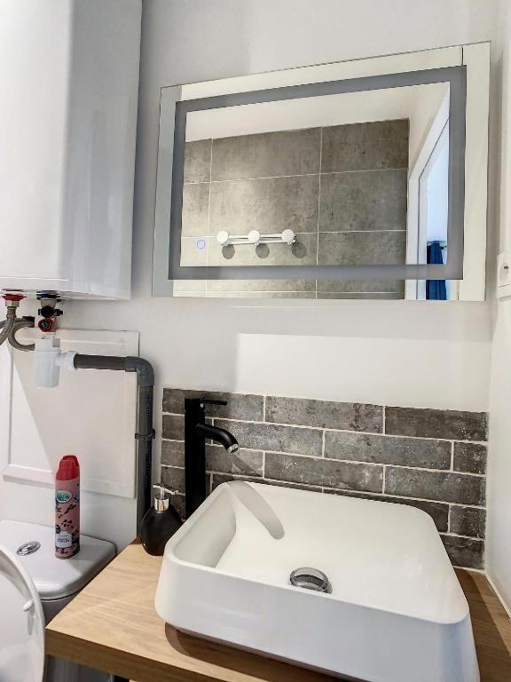 Studio Cosy Hyper Centre Gare Amiens Wifi Netflix 2 Pers Екстериор снимка